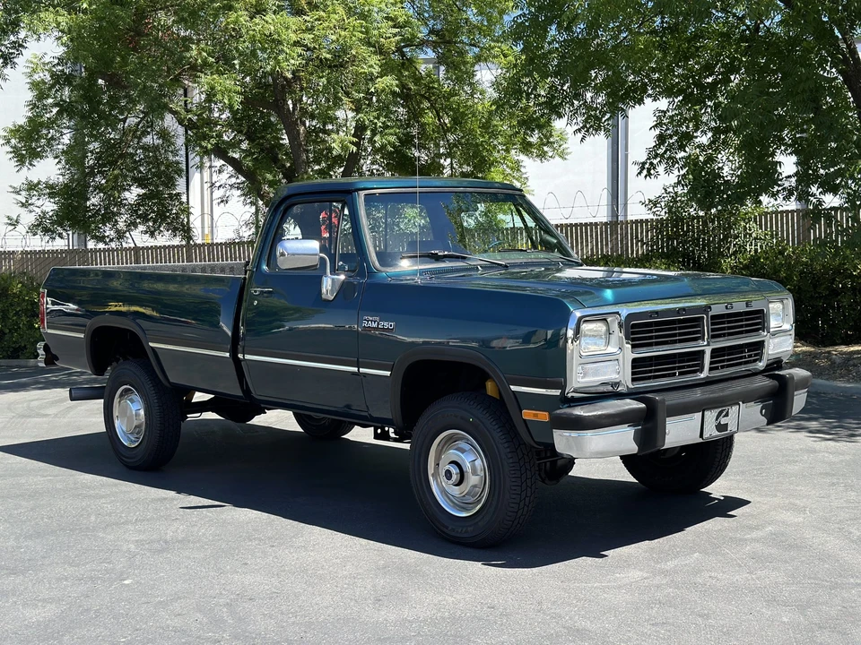1993 Dodge Ram 1st Gen - Image 28 of 31