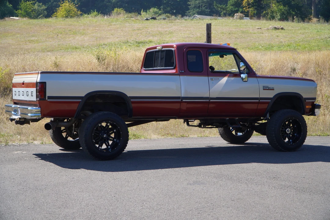 1993 Dodge Ram 1st Gen - Image 18 of 31