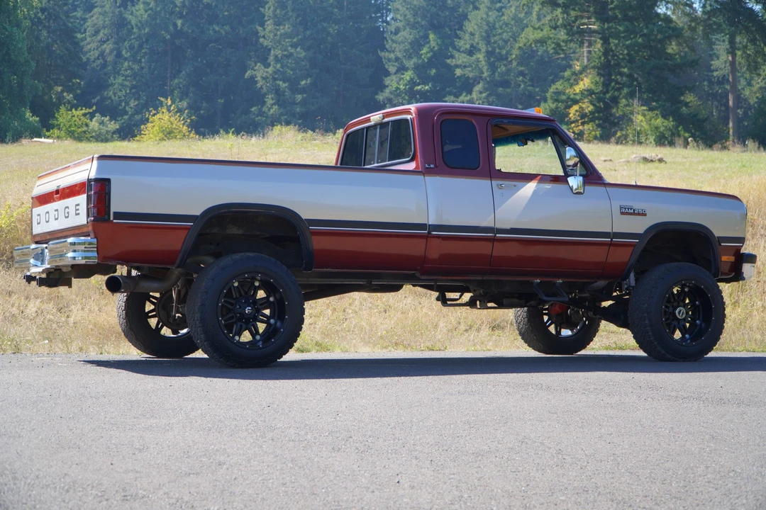 1993 Dodge Ram 1st Gen - Image 17 of 31