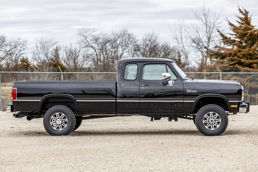 1993 Dodge Ram 1st Gen - Image 4 of 31