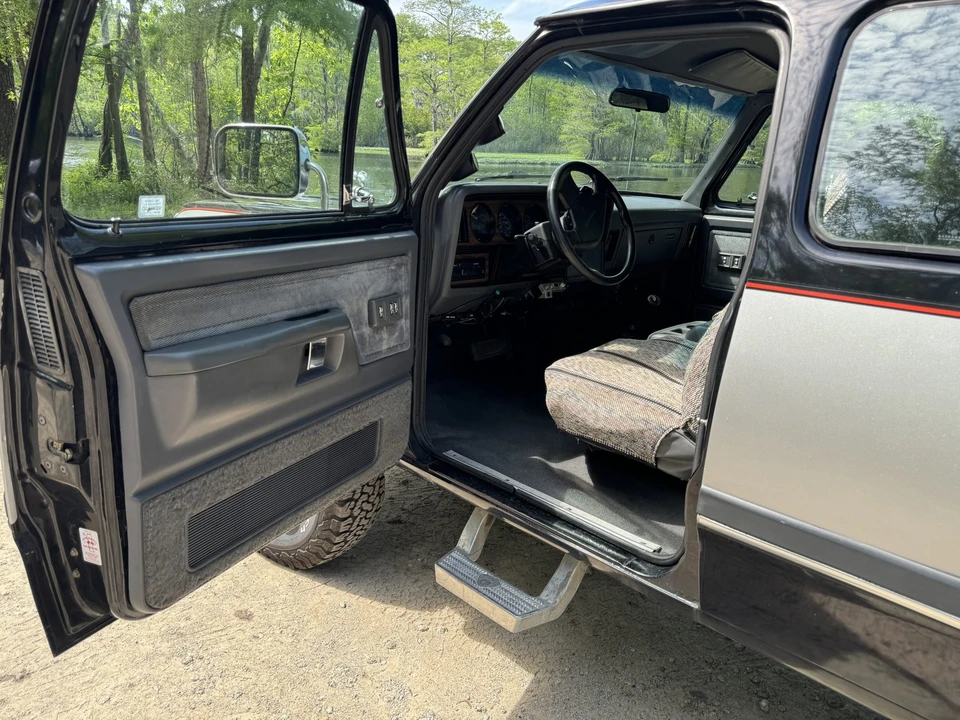 1993 Dodge Ram 1st Gen - Image 19 of 31