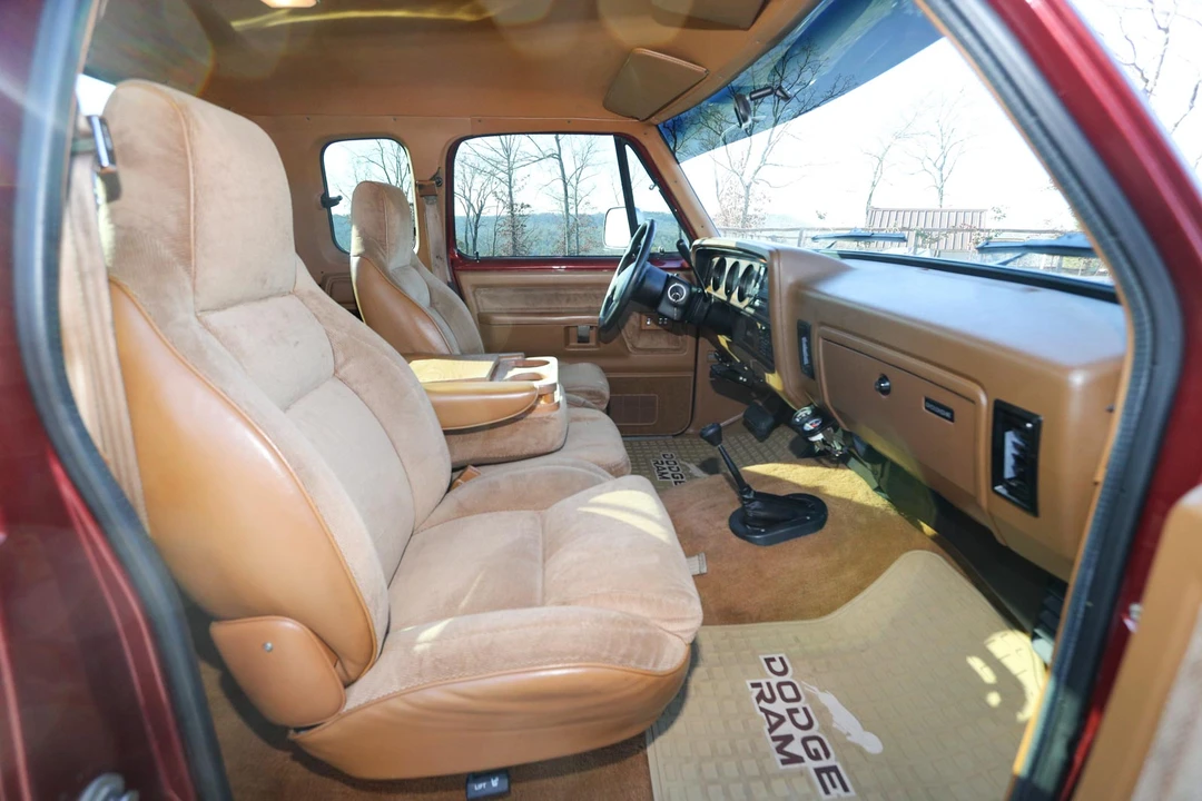 1993 Dodge Ram 1st Gen - Image 29 of 31