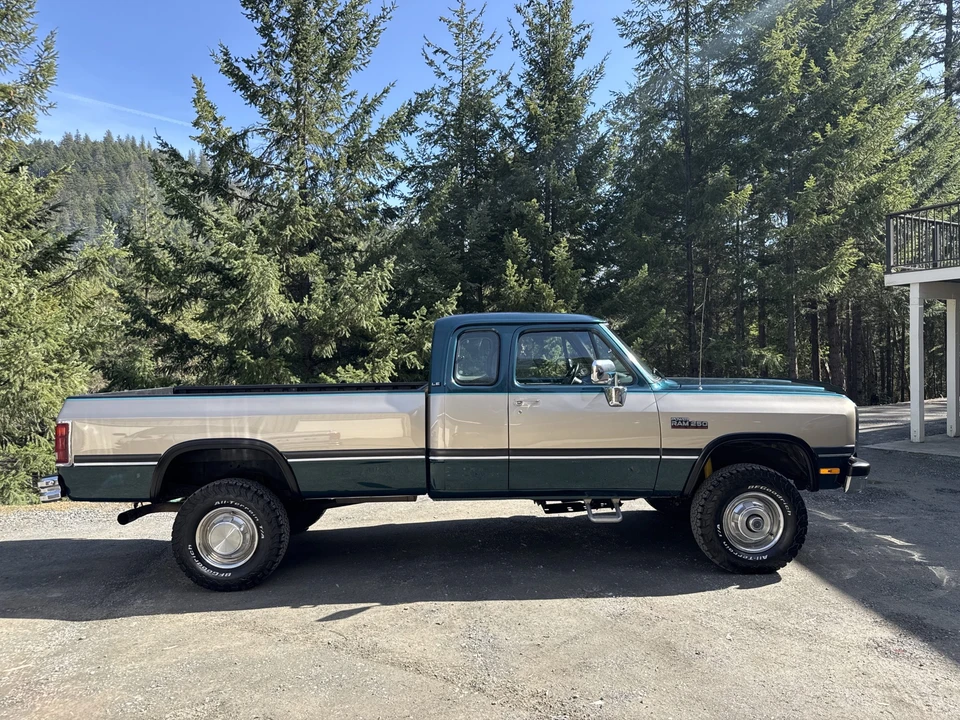 1993 Dodge Ram 1st Gen - Image 15 of 31