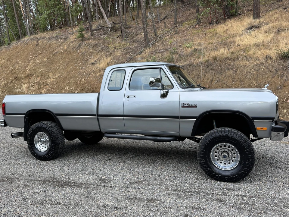 1993 Dodge Ram 1st Gen - Image 2 of 31