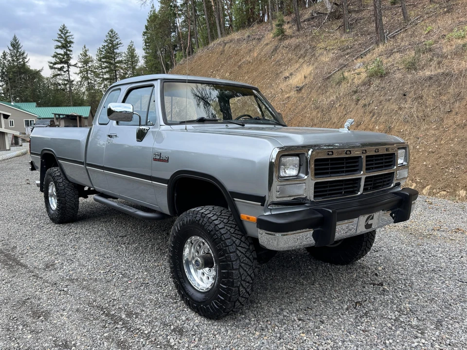 1993 Dodge Ram 1st Gen - Image 12 of 31