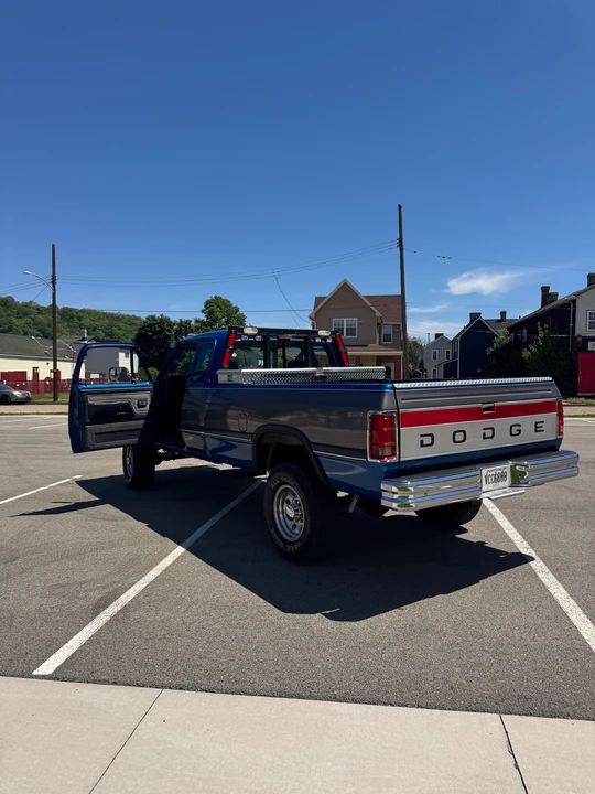 1993 Dodge Power Wagon - Image 25 of 31
