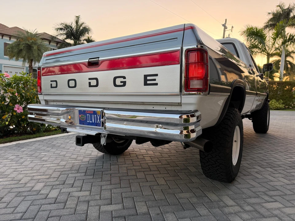 1993 Dodge Ram 1st Gen - Image 16 of 31