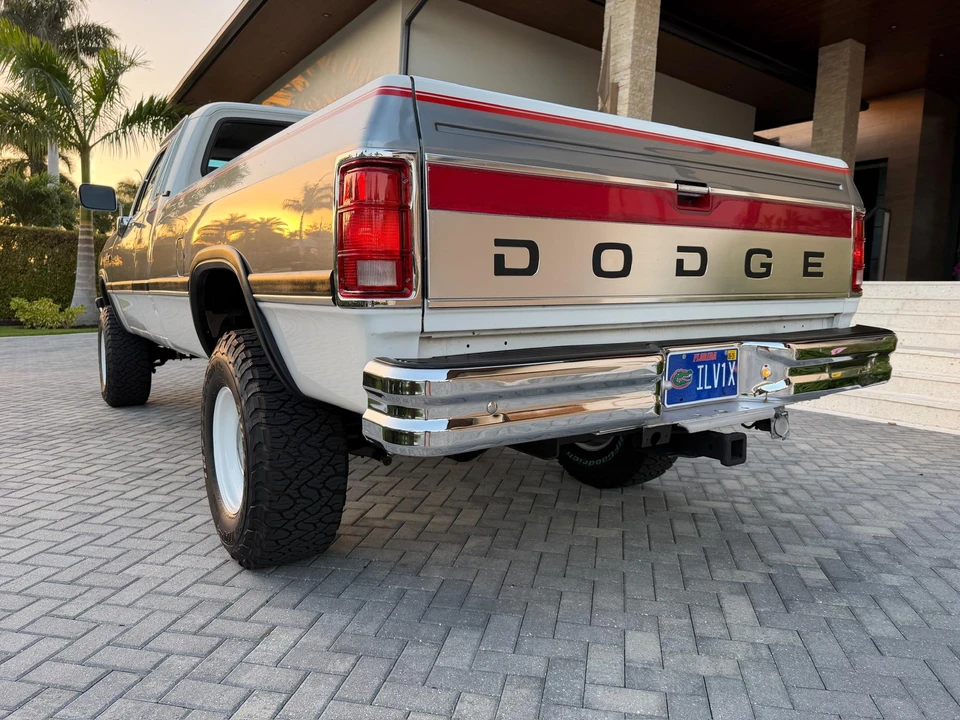 1993 Dodge Ram 1st Gen - Image 12 of 31