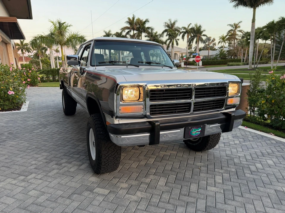 1993 Dodge Ram 1st Gen - Image 27 of 31