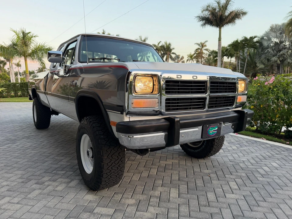 1993 Dodge Ram 1st Gen - Image 26 of 31