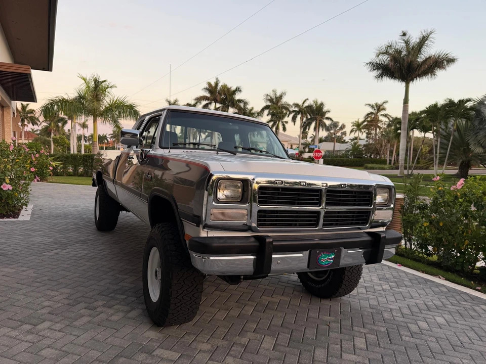 1993 Dodge Ram 1st Gen - Image 21 of 31