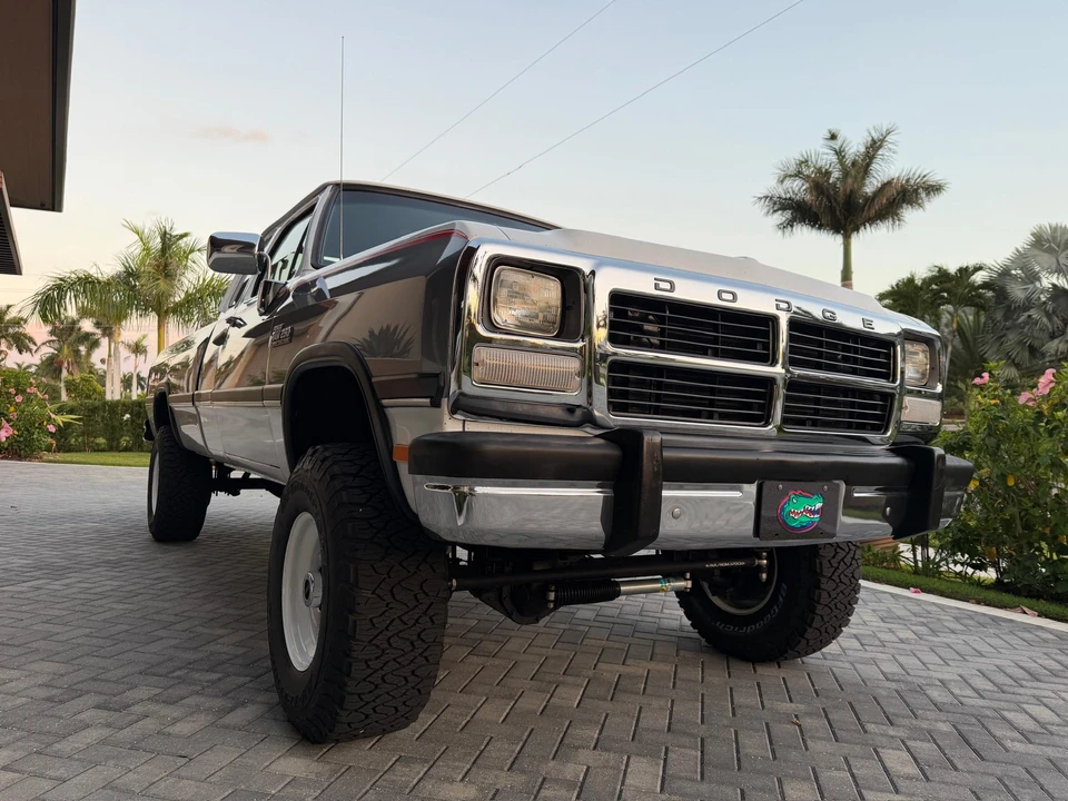 1993 Dodge Ram 1st Gen - Image 24 of 31