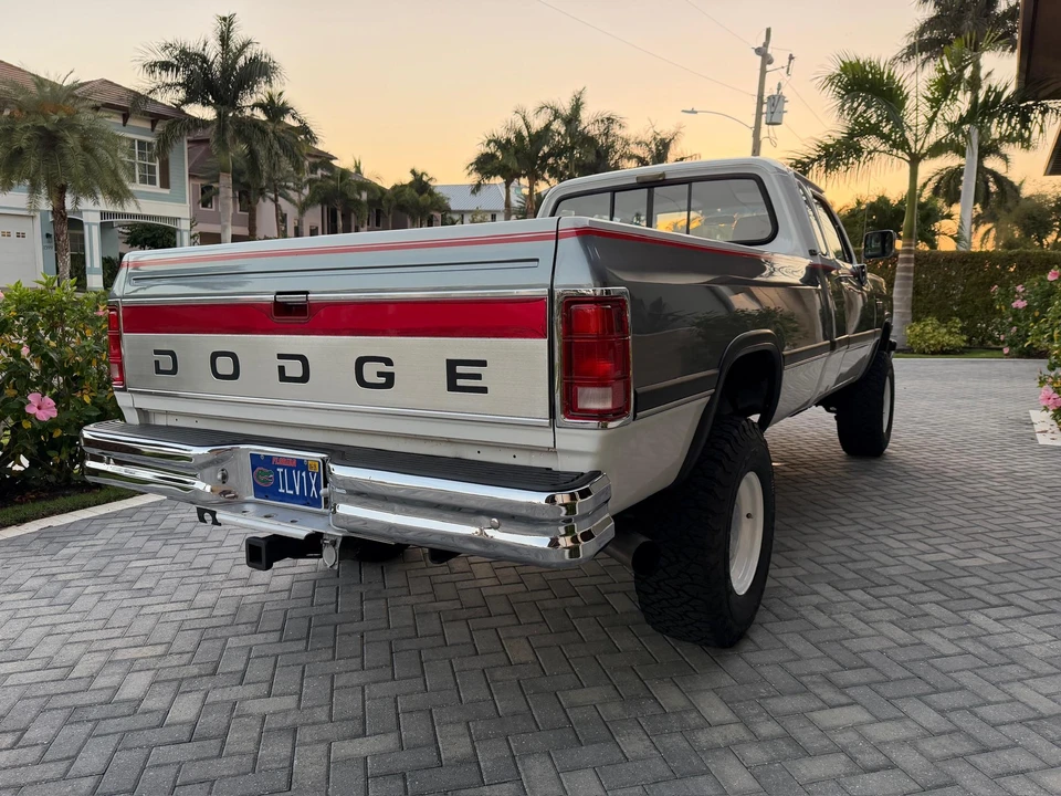 1993 Dodge Ram 1st Gen - Image 17 of 31
