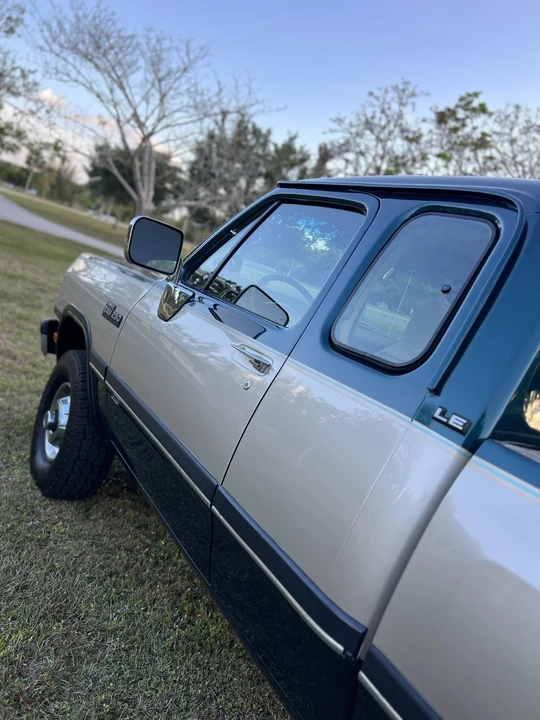 1993 Dodge Ram 1st Gen - Image 22 of 31