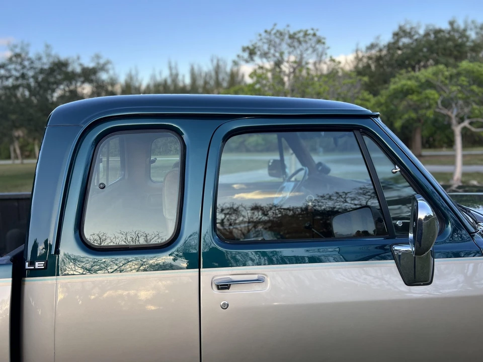 1993 Dodge Ram 1st Gen - Image 24 of 31