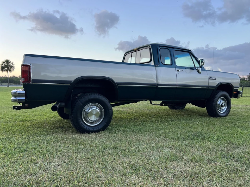 1993 Dodge Ram 1st Gen - Image 5 of 31