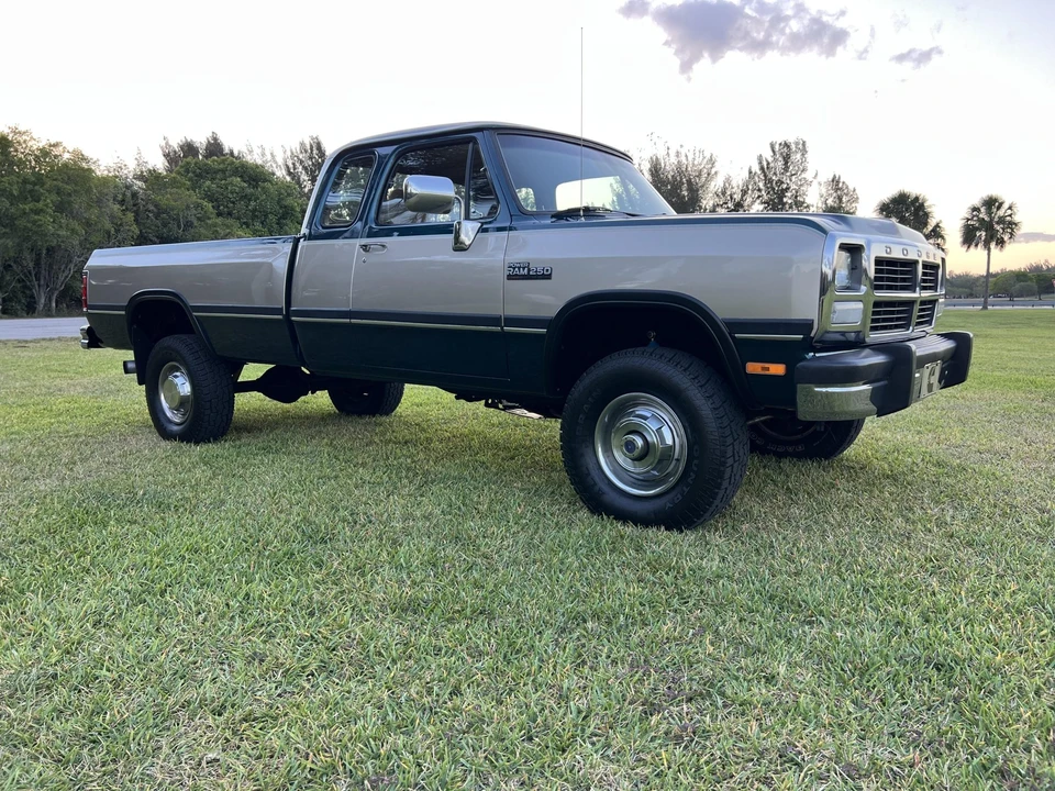 1993 Dodge Ram 1st Gen - Image 9 of 31