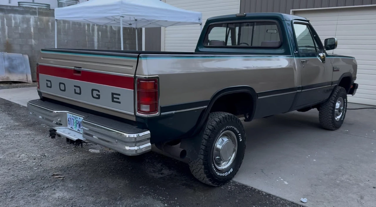 1993 Dodge Ram 1st Gen - Image 21 of 31