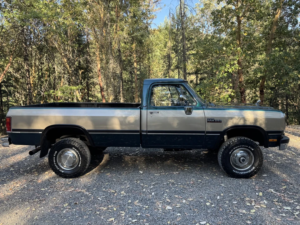 1993 Dodge Ram 1st Gen - Image 24 of 31