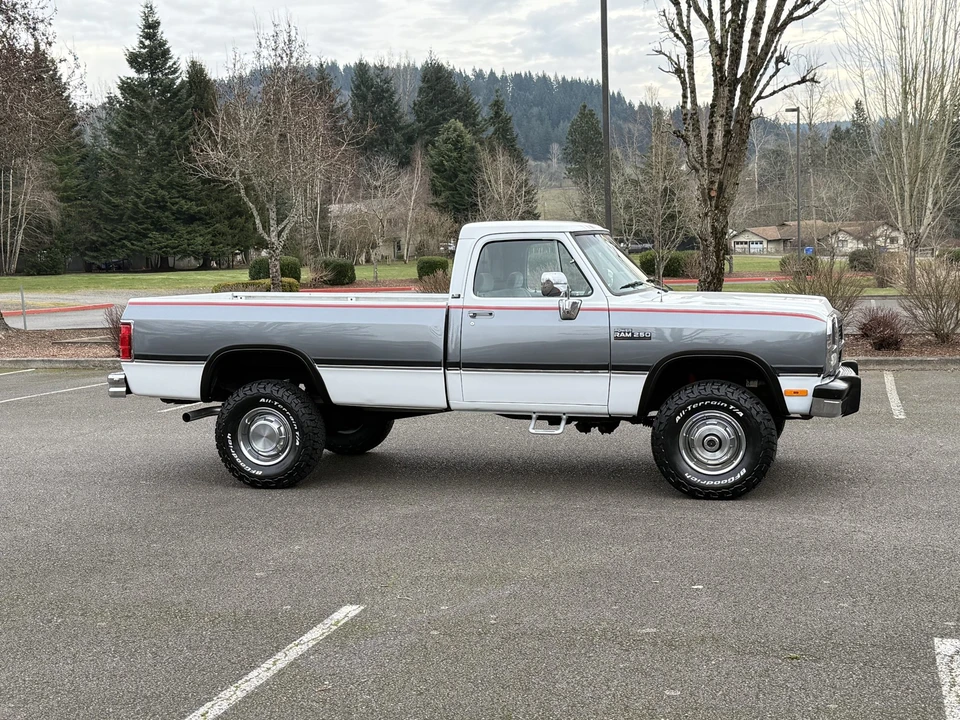 1993 Dodge Ram 1st Gen - Image 15 of 31