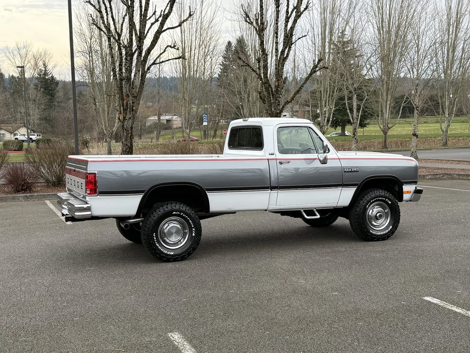 1993 Dodge Ram 1st Gen - Image 13 of 31