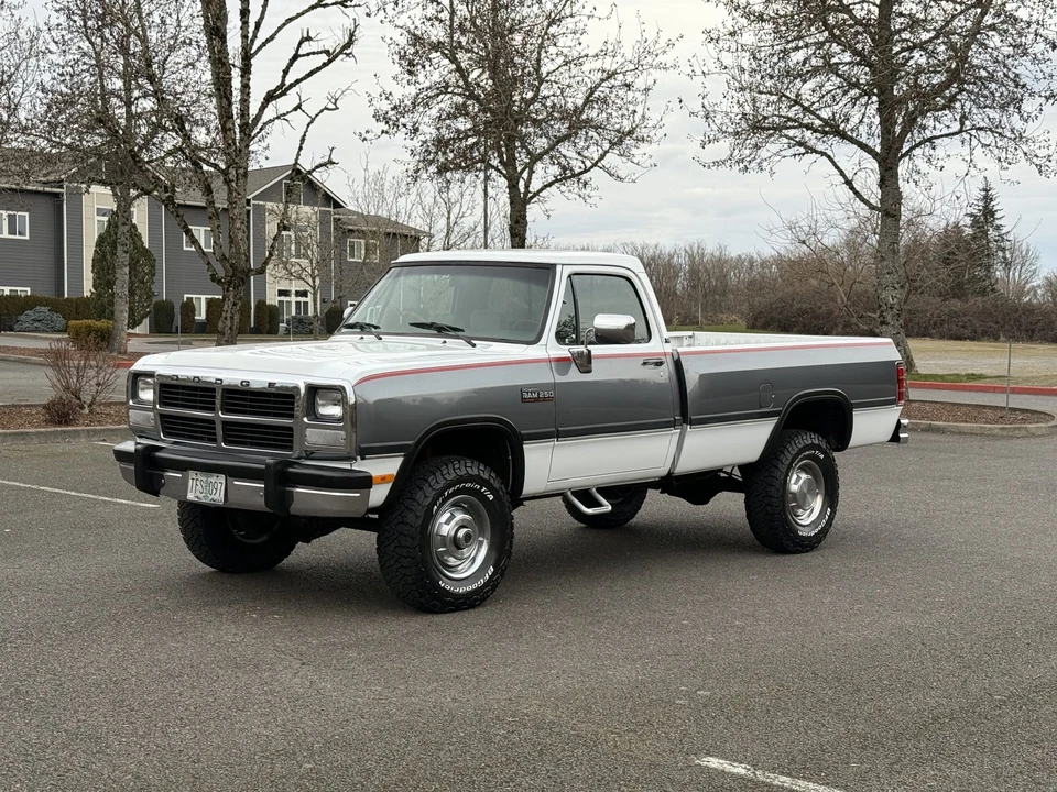 1993 Dodge Ram 1st Gen - Image 3 of 31