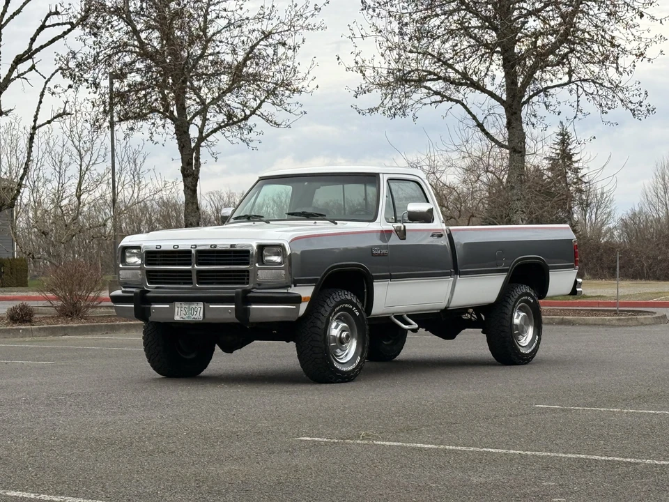 1993 Dodge Ram 1st Gen - Image 27 of 31