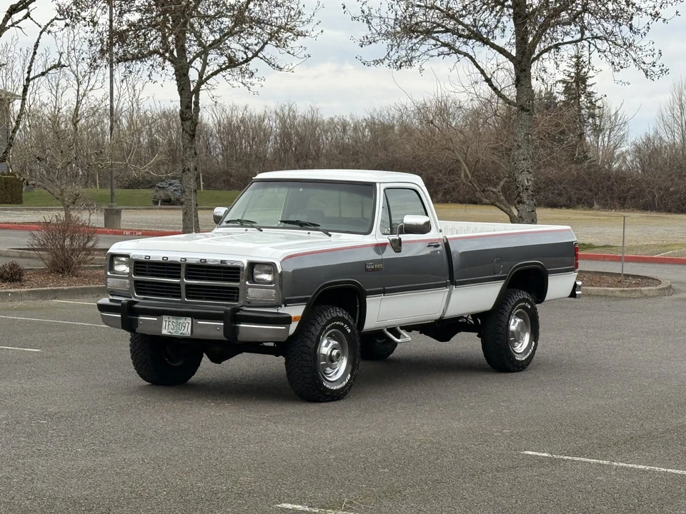 1993 Dodge Ram 1st Gen - Image 25 of 31
