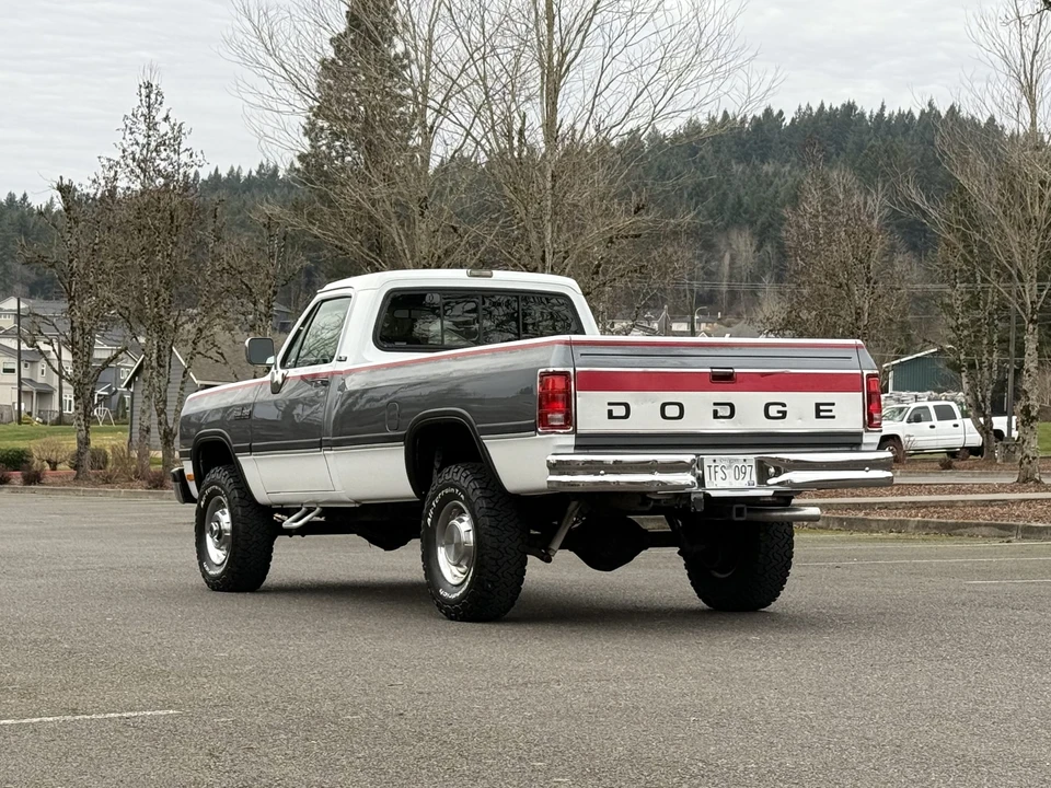 1993 Dodge Ram 1st Gen - Image 30 of 31