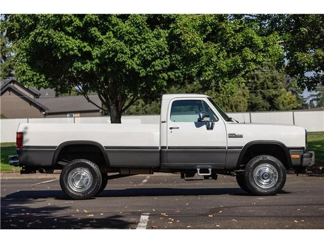 1993 Dodge Ram 1st Gen - Image 11 of 15
