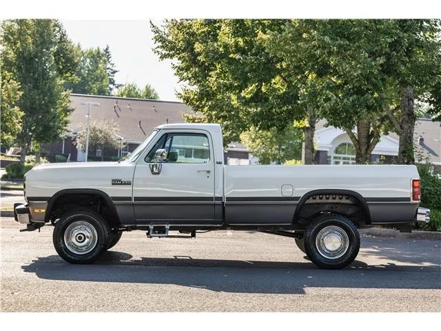 1993 Dodge Ram 1st Gen - Image 6 of 15