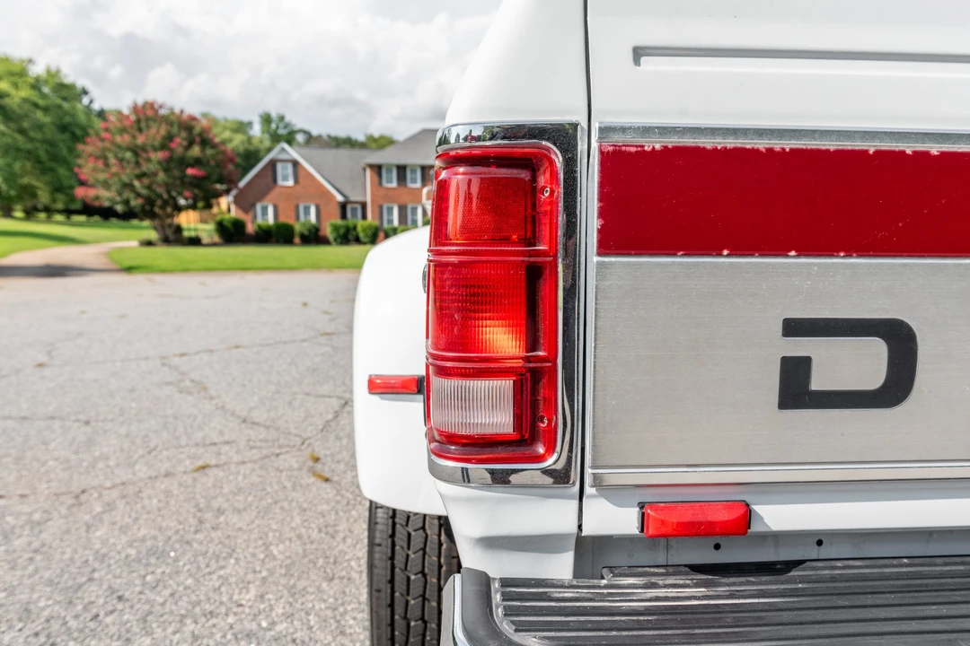 1993 Dodge Ram 1st Gen - Image 24 of 31