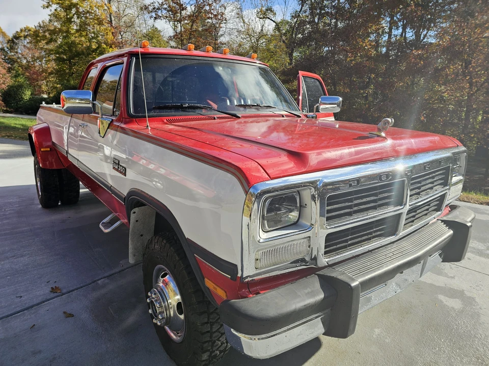 1993 Dodge Ram 1st Gen - Image 2 of 31