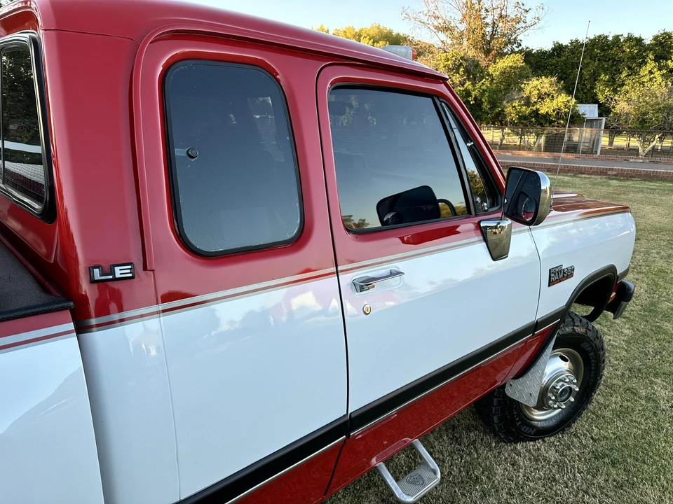 1993 Dodge Ram 1st Gen - Image 30 of 31