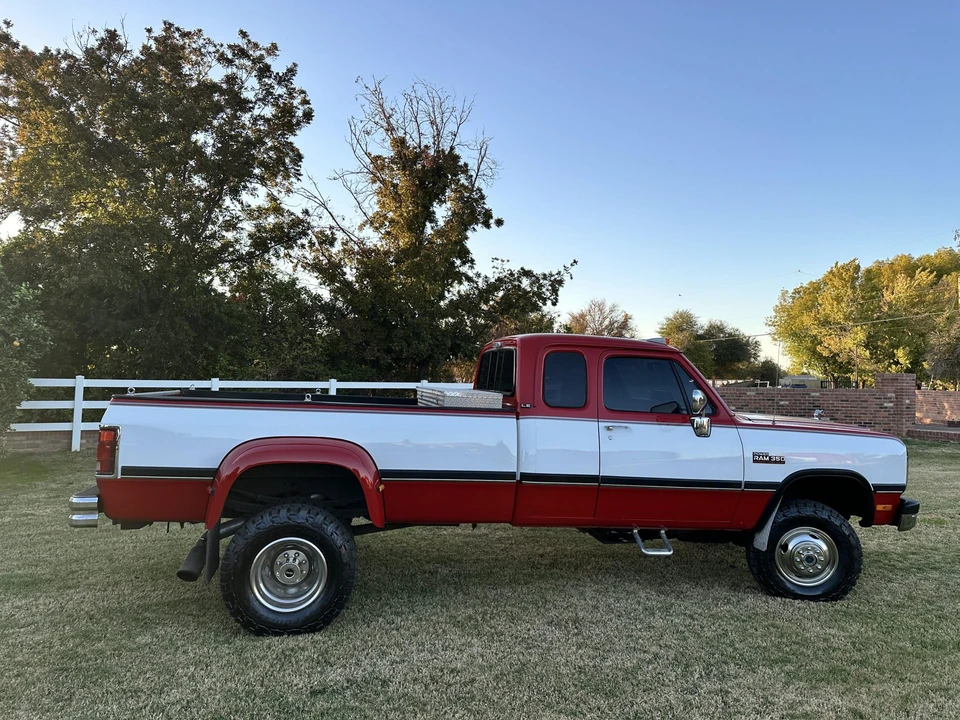 1993 Dodge Ram 1st Gen - Image 10 of 31
