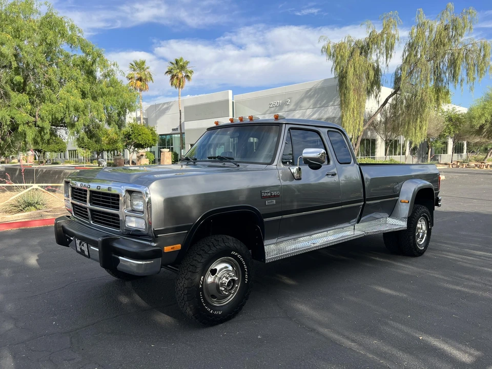 1993 Dodge Ram 1st Gen - Image 16 of 31