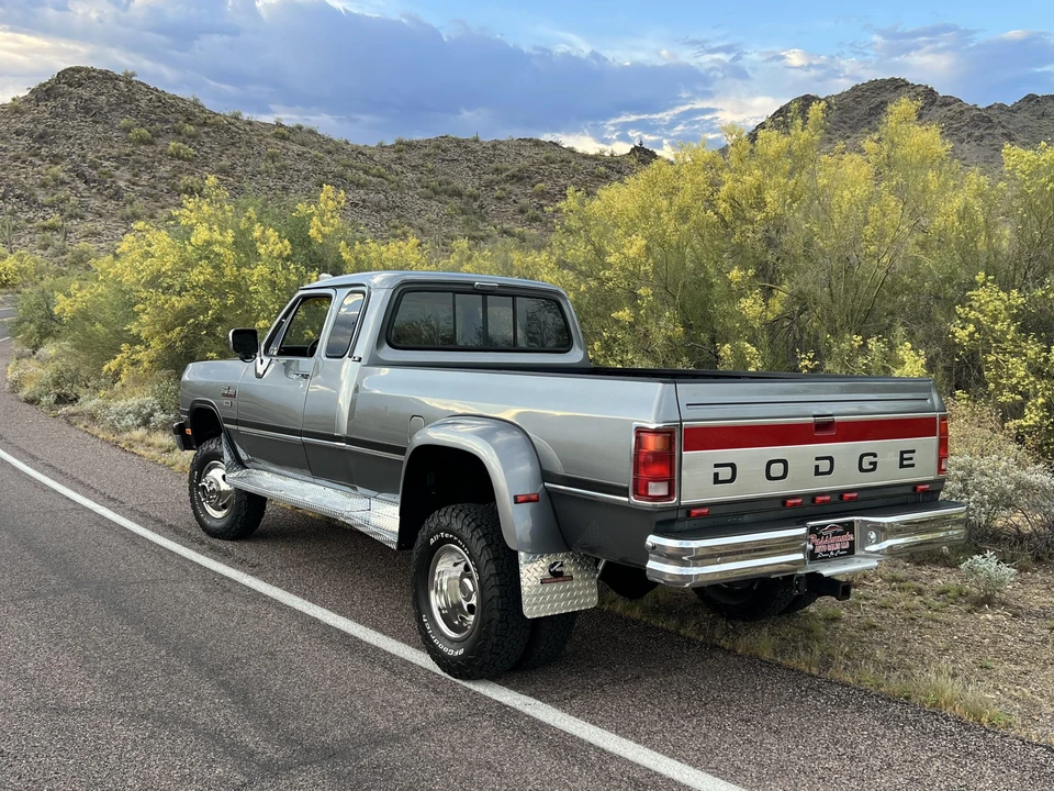 1993 Dodge Ram 1st Gen - Image 28 of 31