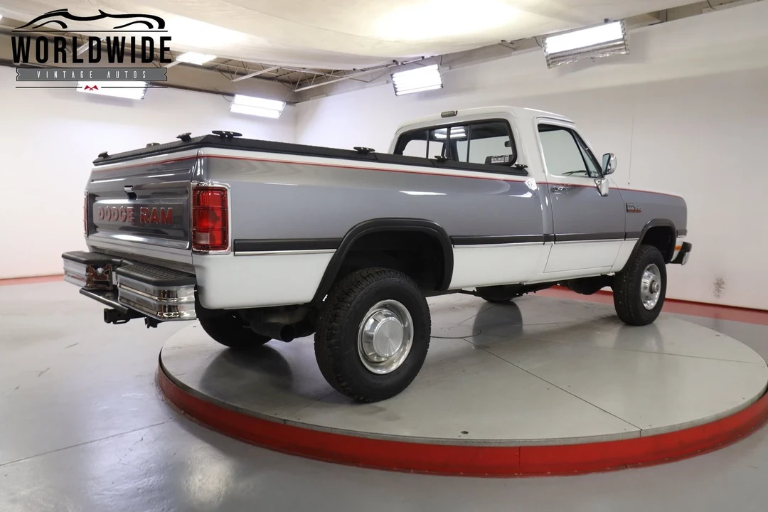 1993 Dodge Ram 1st Gen - Image 6 of 12