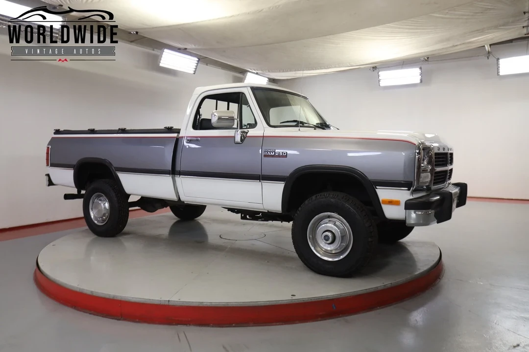 1993 Dodge Ram 1st Gen - Image 2 of 12