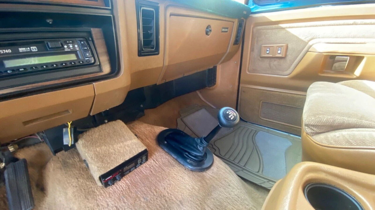 1993 Dodge Ram 1st Gen - Image 4 of 15