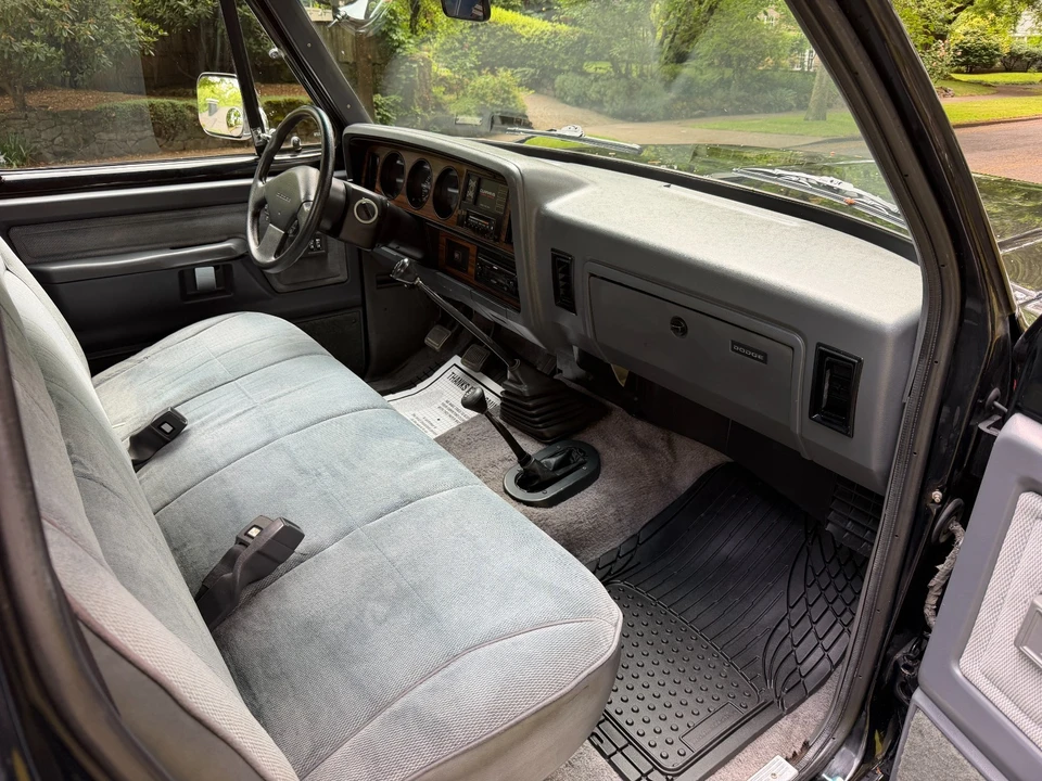 1993 Dodge Ram 1st Gen - Image 7 of 12