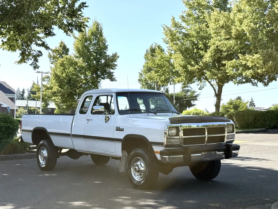 1993 Dodge Ram 1st Gen - Image 6 of 13