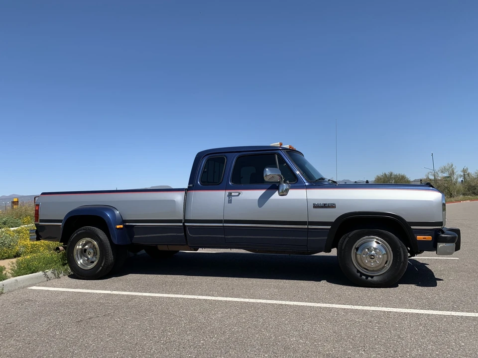 1993 Dodge Ram 1st Gen - Image 30 of 31