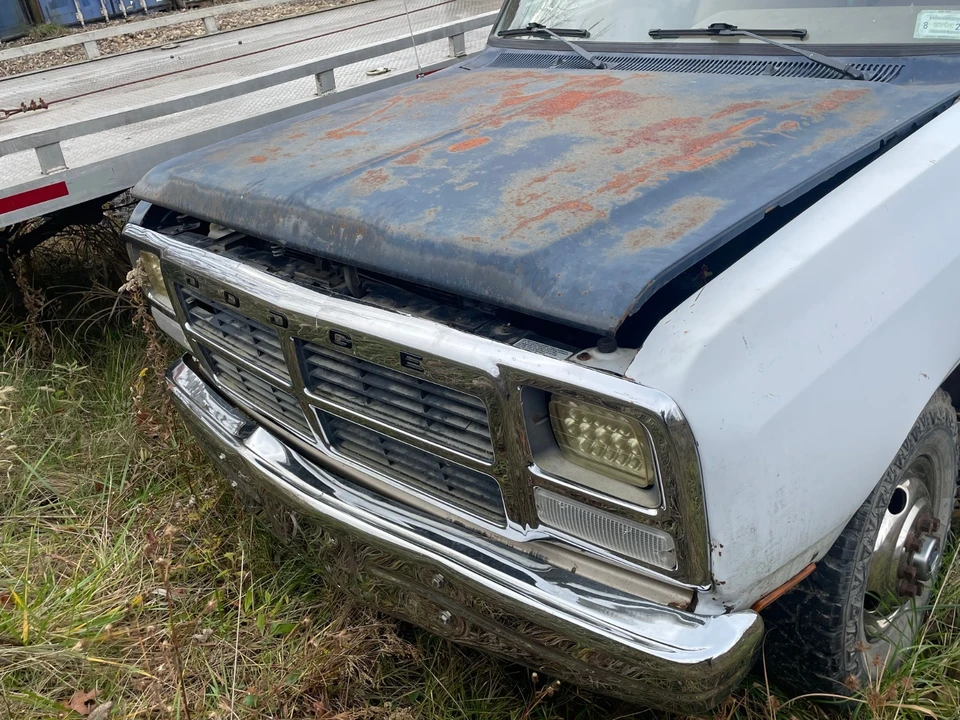 1993 Dodge Ram 1st Gen - Image 2 of 11
