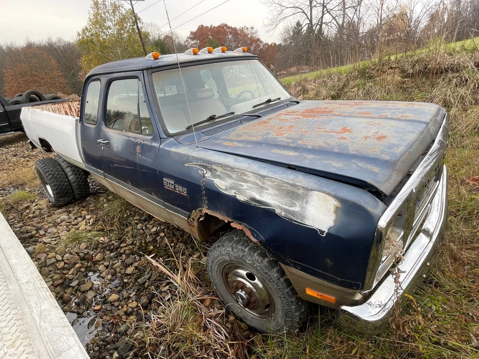 1993 Dodge Ram 1st Gen - Image 4 of 11