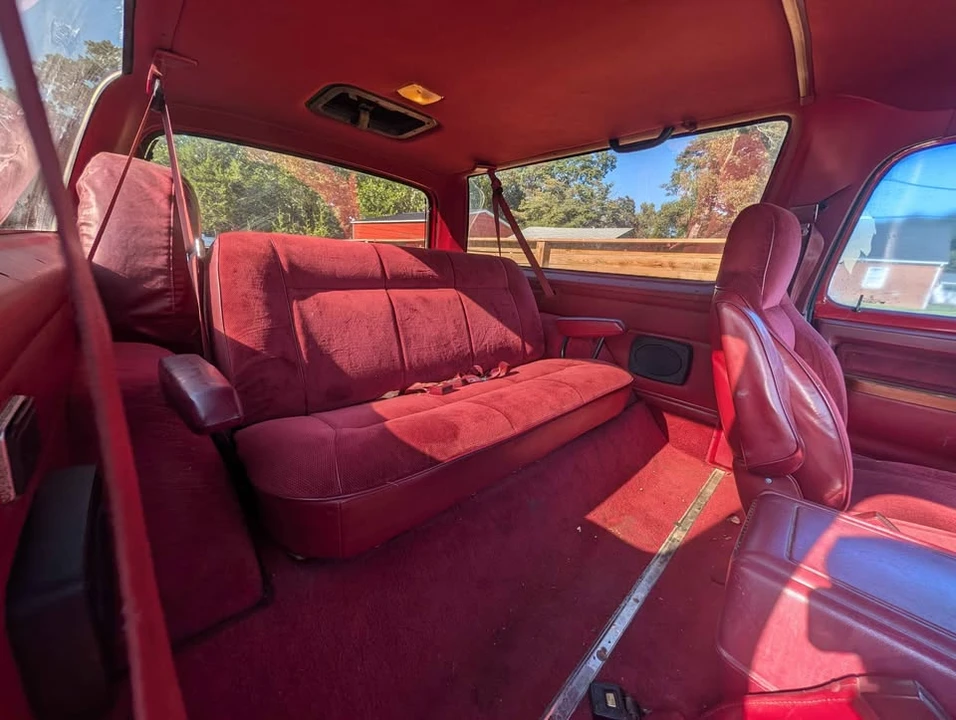 1993 Dodge Ramcharger - Image 11 of 20