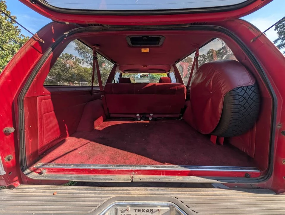 1993 Dodge Ramcharger - Image 12 of 20
