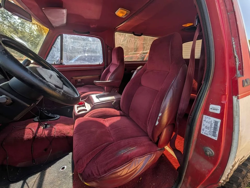 1993 Dodge Ramcharger - Image 9 of 20
