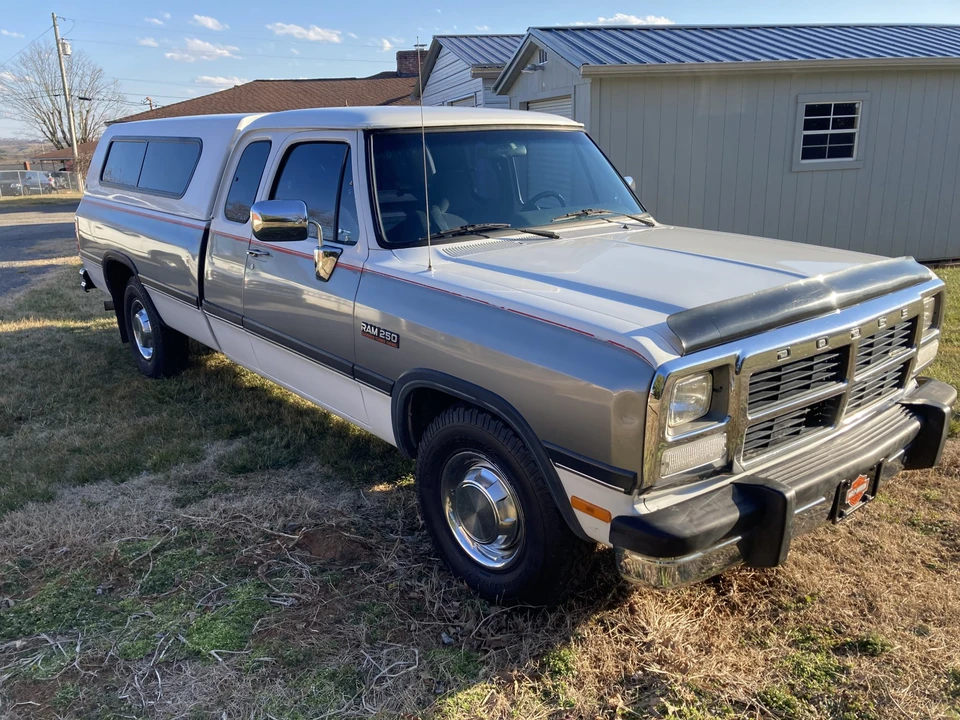 1993 Dodge Ram 1st Gen - Image 9 of 31