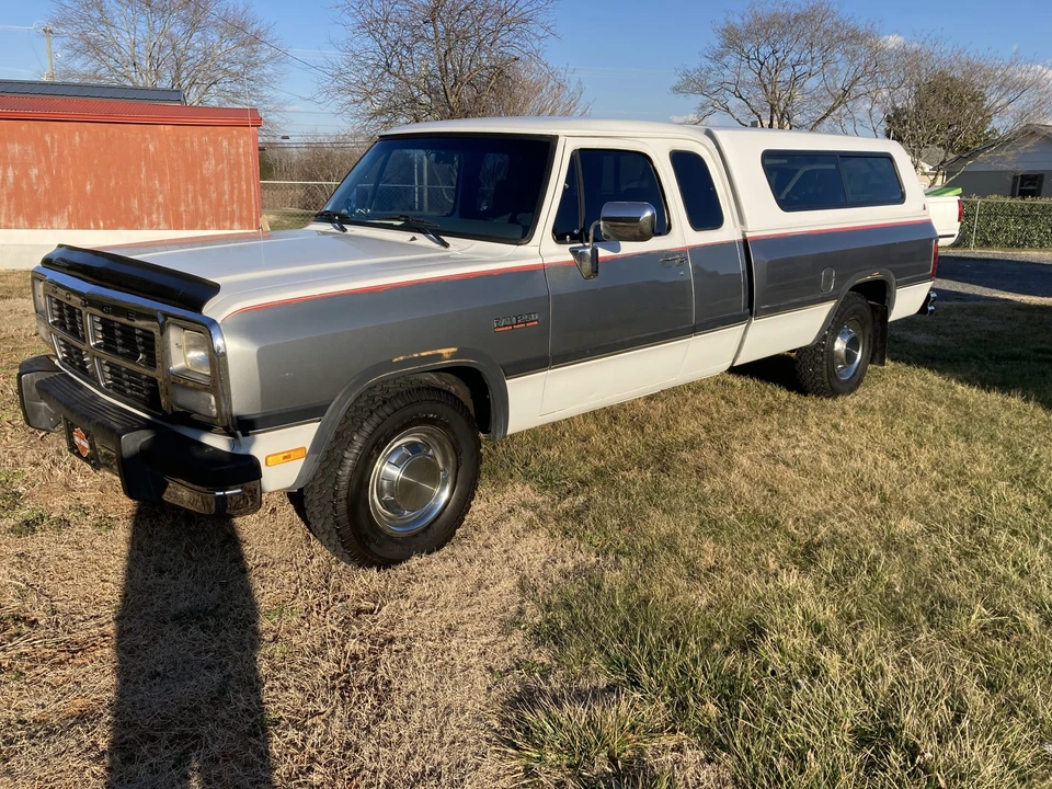 1993 Dodge Ram 1st Gen - Image 3 of 31